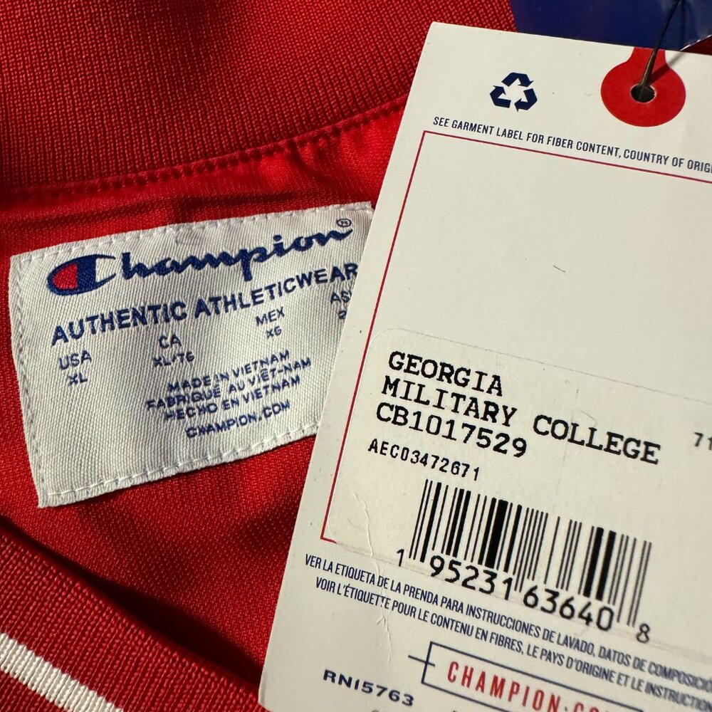 Champion Vintage GMC Georgia Military College Bulldogs V-Neck Sweatshirt Mens - Picture 13 of 13